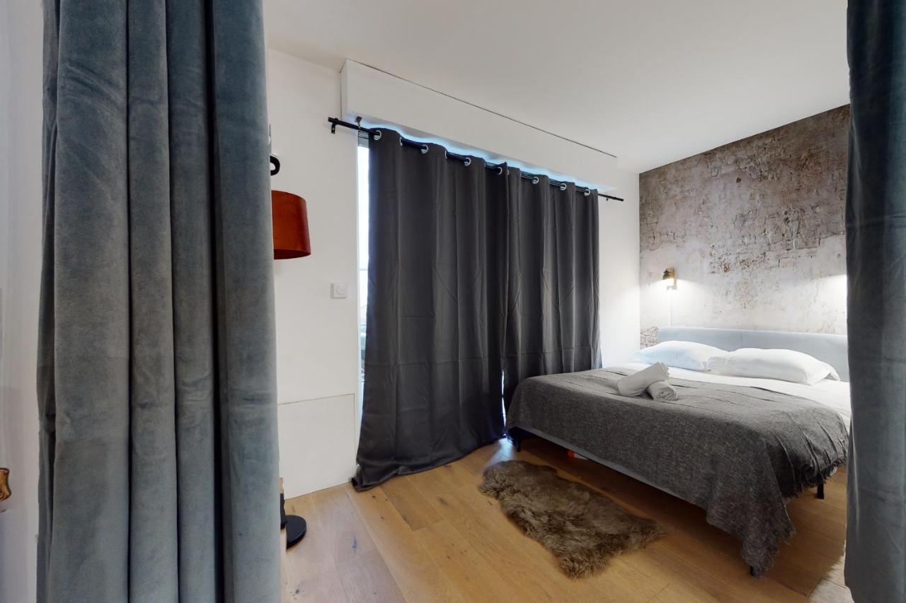 Superbe Loft Avec Patio - Tour Eiffel Apartment Paris Ngoại thất bức ảnh